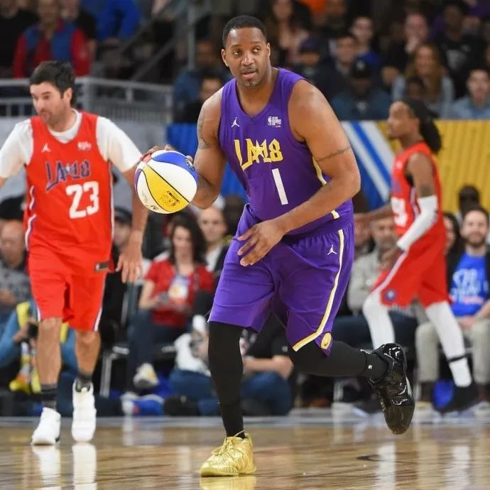 看看他们是 看看他们是