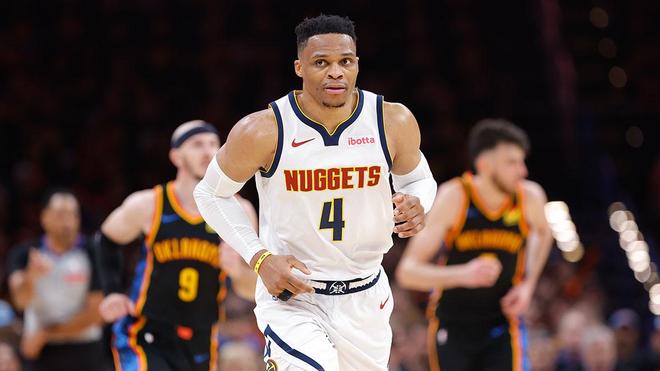 同侧边卫身 同侧边卫身